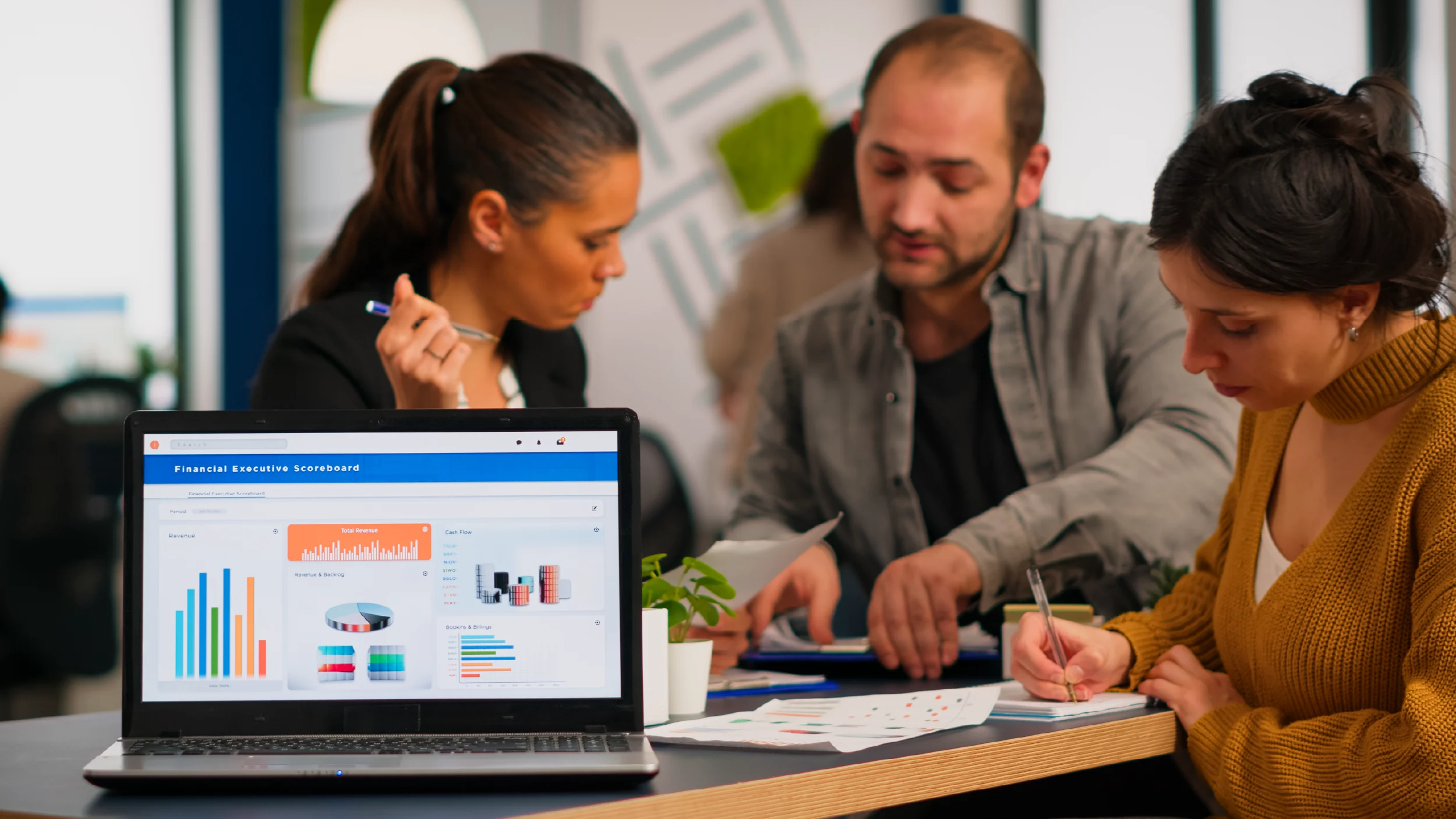 AUTOMATIZACIÓN DE NÓMINA: QUÉ PROCESOS PUEDES DELEGAR HOY (Y CUÁLES NO)