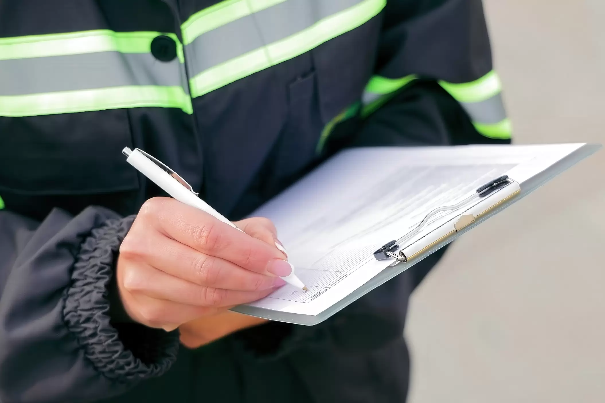 CUANDO EL REGISTRO DE ASISTENCIA SE CONVIERTE EN UN SALVAVIDAS EN LA EMPRESA